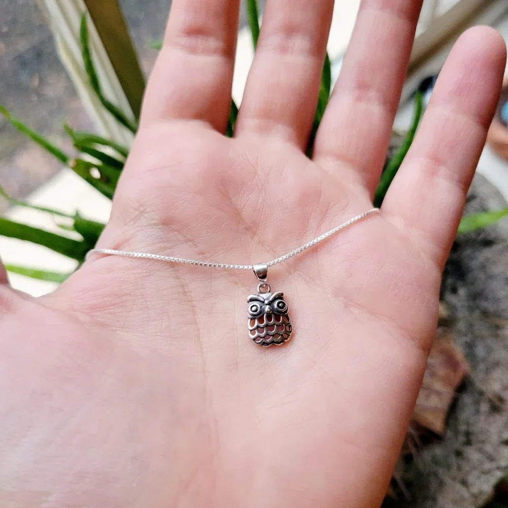 Handmade New 925 Sterling Silver Dainty Owl Necklace - Picture 1 of 7